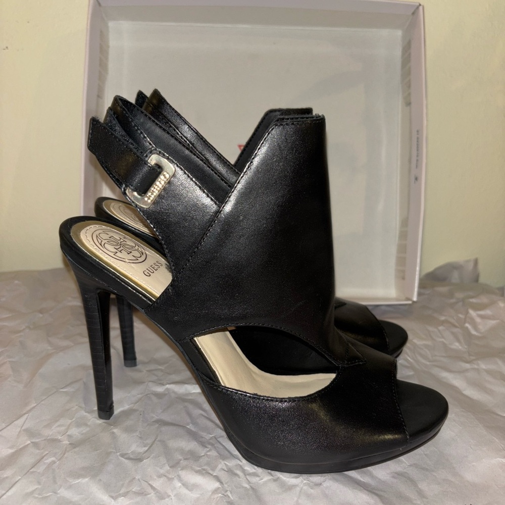 Guess Elegant Black Open-Toe Heels - Picture 3 of 9